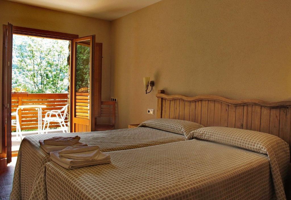 Hostal Les Roquetes ケラルブス 部屋 写真